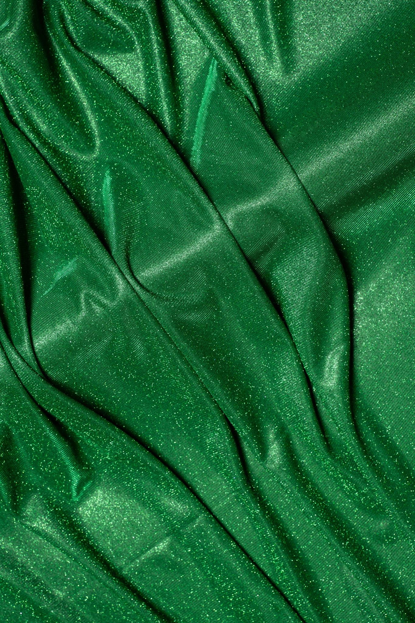 Top-Rated Emerald Green Glitter Lurex Fabric: Spandex Knit by the Yard for Evening Gowns, Costumes & Backdrops, Prom Dresses and Garments