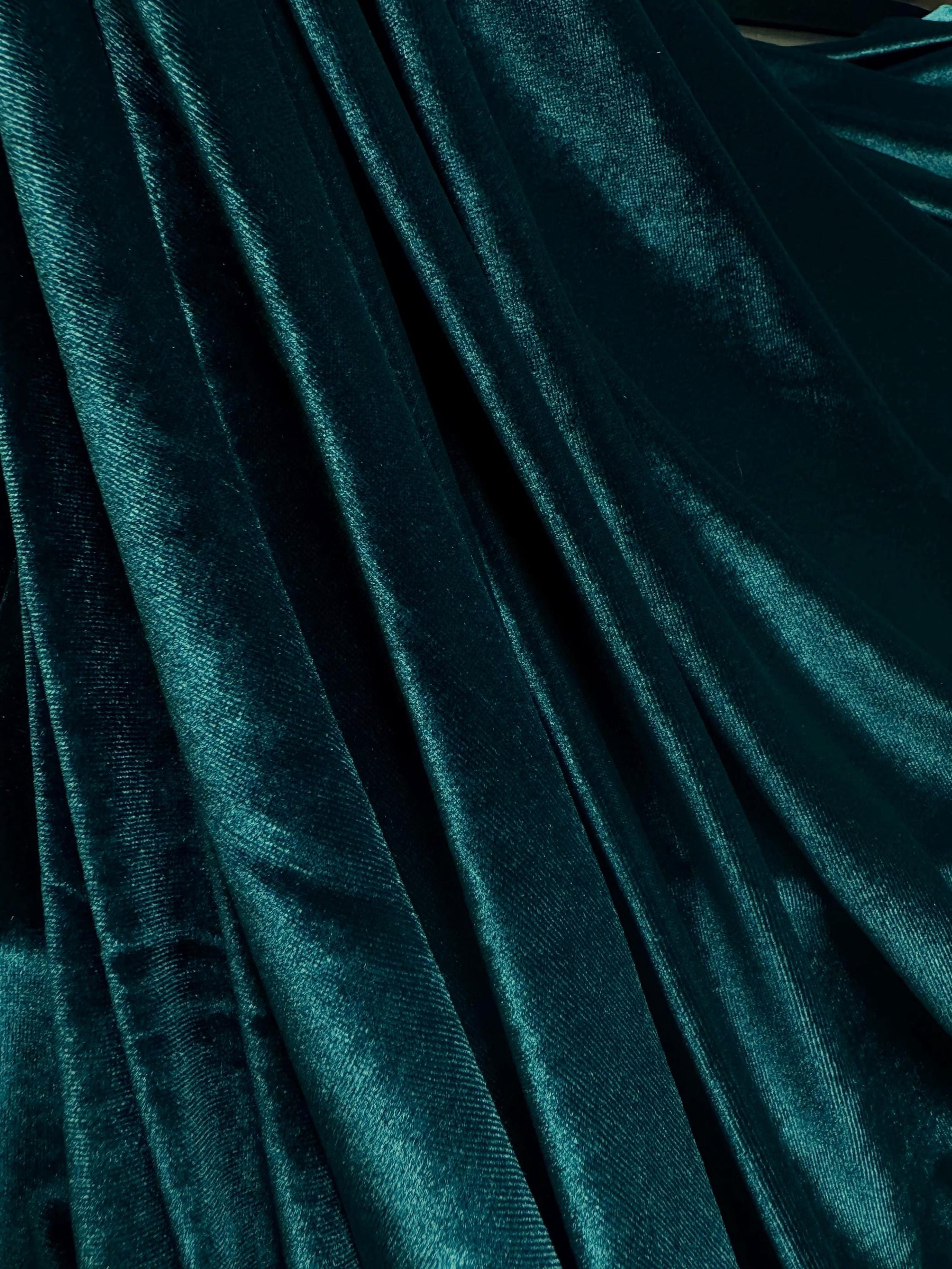 Top-Rated Jade Velvet Stretch Fabric: Luxurious Green Velvet by the Yard for Costumes, Bows & Fashion Designs, Evening and Prom Dresses