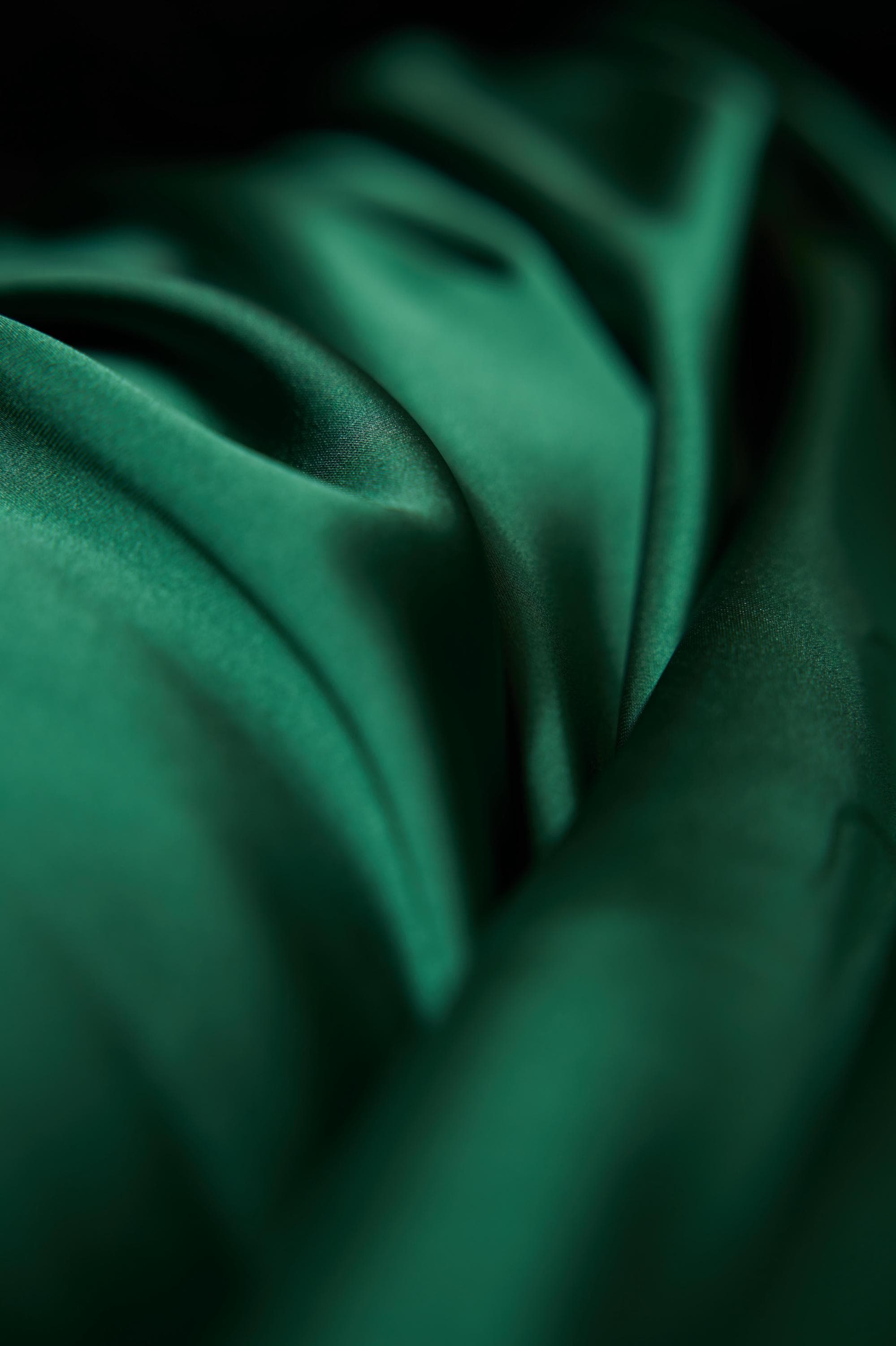 Hunter Fabric, Fabric by the Yard, Luxury Satin Fabric, Hunter Green Sewing Fabric, Stretch Fabric by the Yard, Apparel Fabric